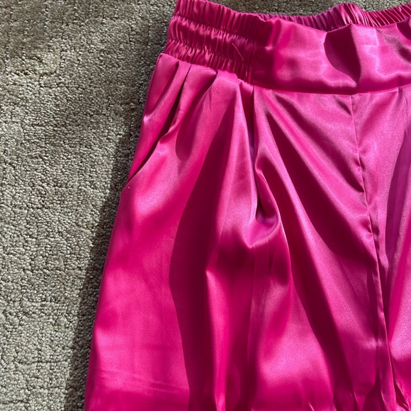 NWT 3 pc Pink Silk Set - Picture 6 of 7